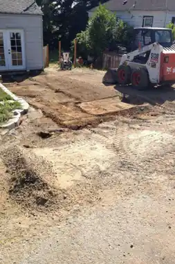 Backyard Slab in Everett, WA: concrete slab work by Redmond Concrete (photo 6 of 6)