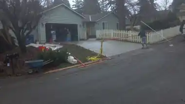 Driveway Replacement in Kirkland, WA: concrete driveway work by Redmond Concrete (photo 6 of 6)