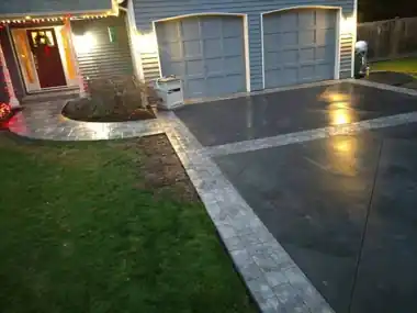 More Driveways: concrete driveway work by Redmond Concrete, concrete contractor serving Woodinville (photo 22 of 34)
