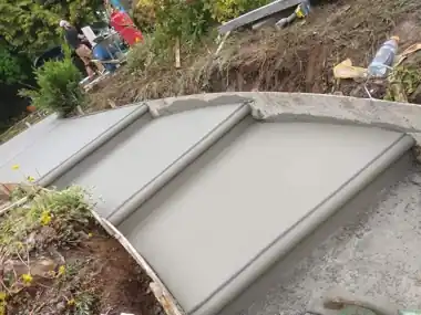 More Patios, Walkways & Steps: concrete walkway and steps work by Redmond Concrete, concrete contractor serving Woodinville (photo 15 of 31)