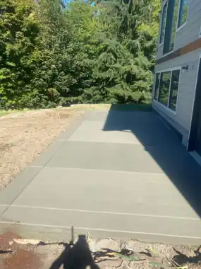 More Patios, Walkways & Steps: concrete walkway and steps work by Redmond Concrete, concrete contractor serving Bothell (photo 22 of 31)