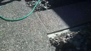 Pea Gravel Exposed Aggregate Walkway: concrete walkway and steps work by Redmond Concrete, concrete contractor serving Bothell (photo 3 of 6)