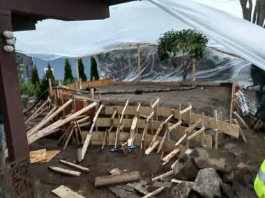 Tulalip California Curve Patio & Wraparound Steps in Tulalip, WA: concrete patio and wall work by Redmond Concrete (photo 4 of 7)