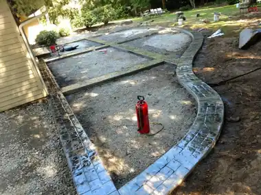 More Stamped & Decorative Concrete: concrete patio and wall work by Redmond Concrete, concrete contractor serving Woodinville (photo 22 of 35)